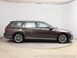 Volkswagen Ostatní modely Passat Highline 2.0 BiTDI 2015