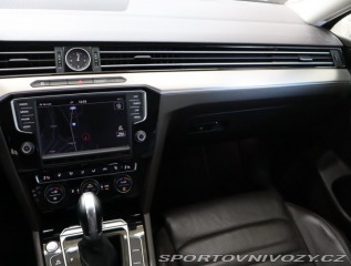 Volkswagen Ostatní modely Passat Highline 2.0 BiTDI 2015