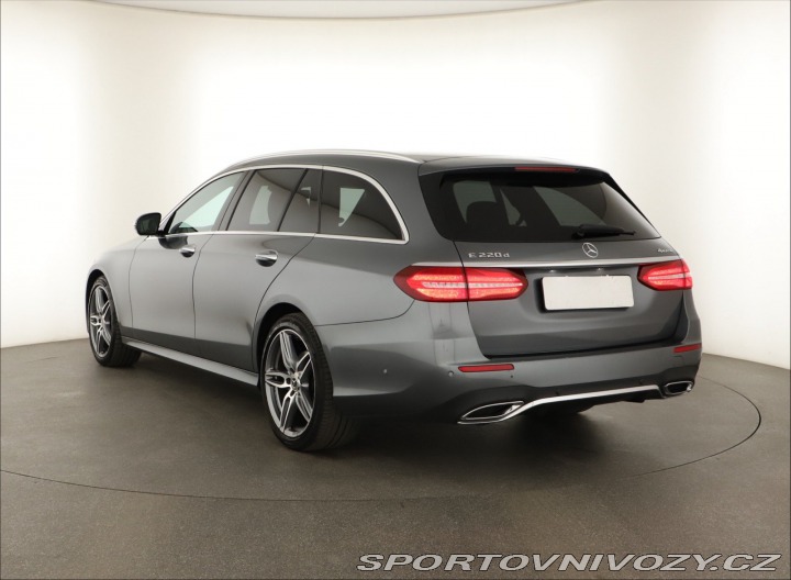 Mercedes-Benz E AMG Paket E 220 d 4MATIC 2019