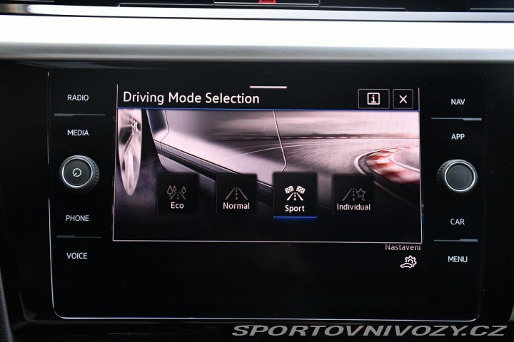 Volkswagen Arteon 2.0TDi R-LINE DSG TAŽNÉ Č 2022