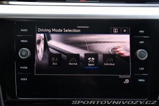 Volkswagen Arteon 2.0TDi R-LINE DSG TAŽNÉ Č 2022