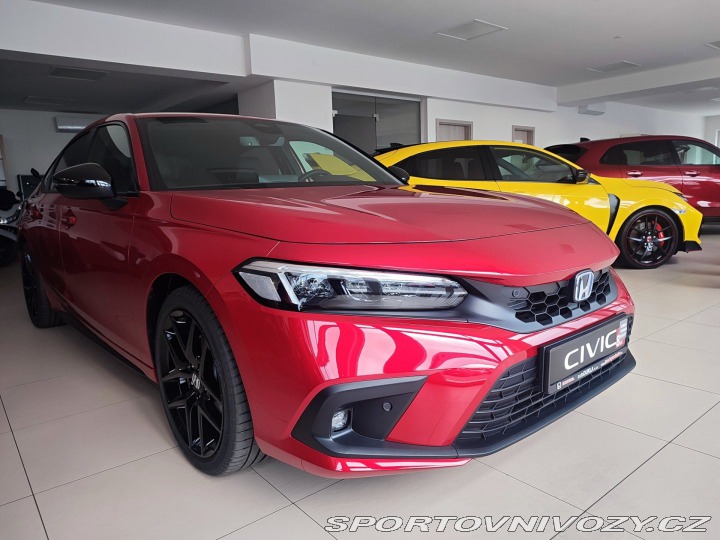 Honda Civic 2.0 e:HEV SPORT RED SKLAD 2025