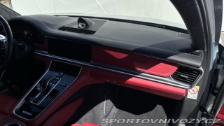 Porsche Panamera 4S 2019