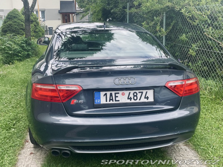 Audi A5  2009