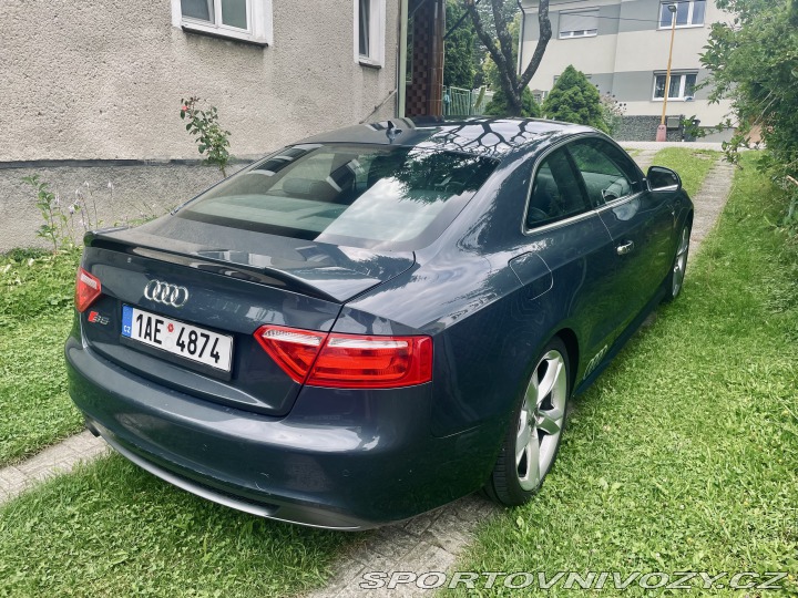 Audi A5  2009