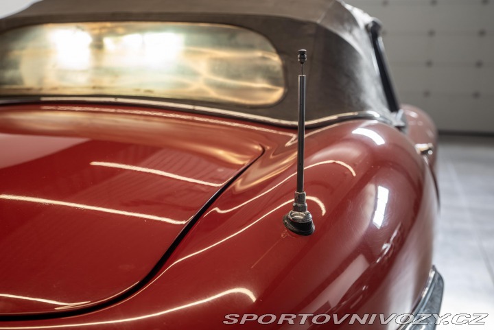 Jaguar E-Type  1800