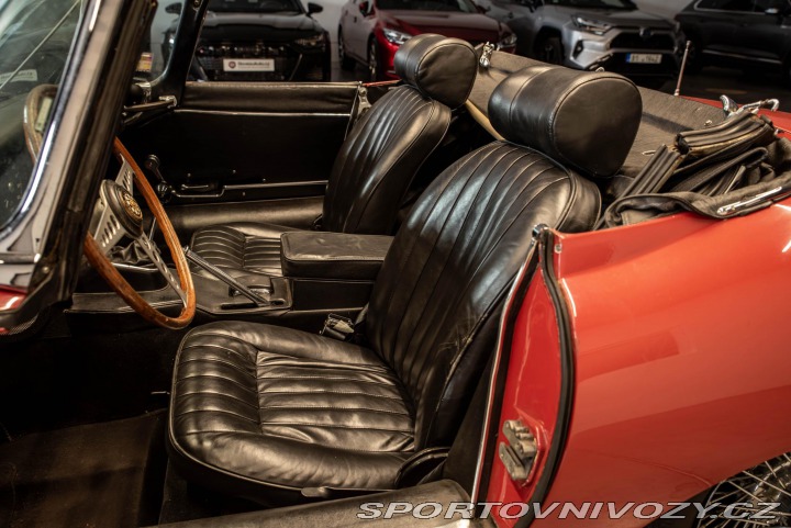 Jaguar E-Type  1800