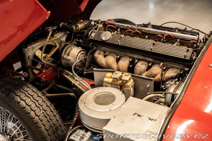 Jaguar E-Type  1800