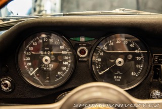 Jaguar E-Type  1800