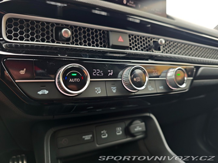 Honda Civic 2.0 e:HEV SPORT rezervace 2026