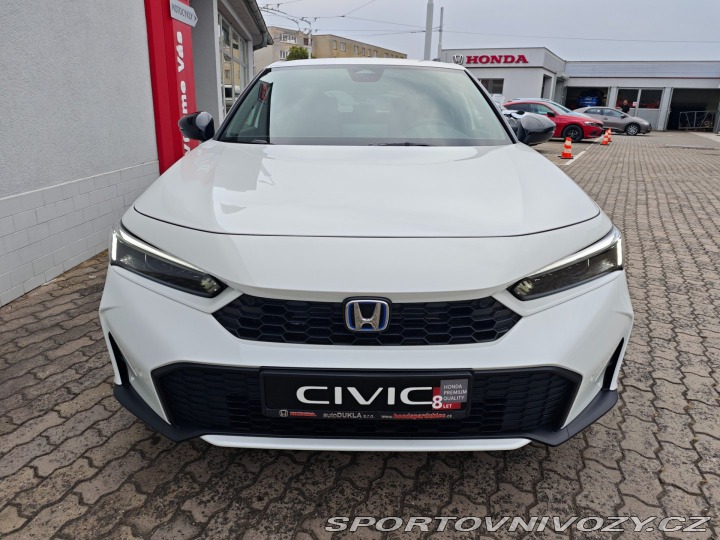 Honda Civic 2.0 e:HEV SPORT rezervace 2026