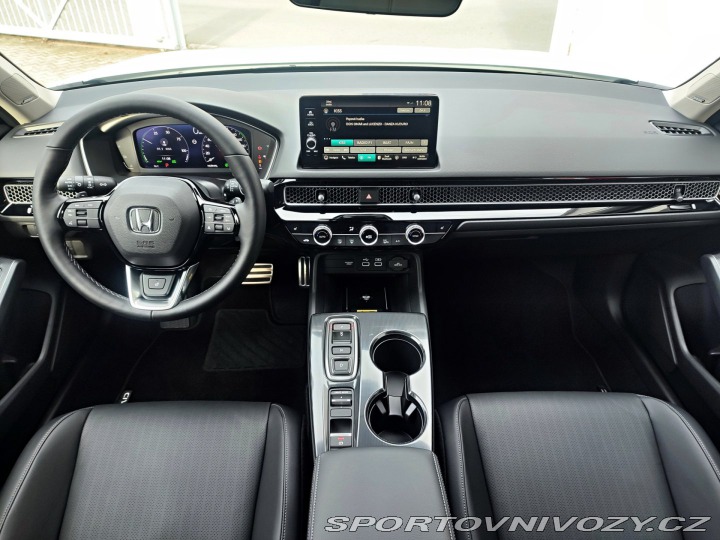Honda Civic 2.0e:HEV Advance Black SK 2025