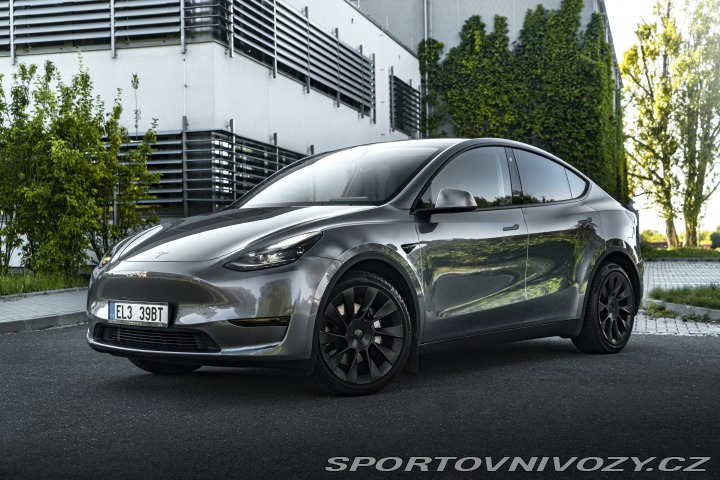 Tesla Model Y Long Range Dual Motor 2023