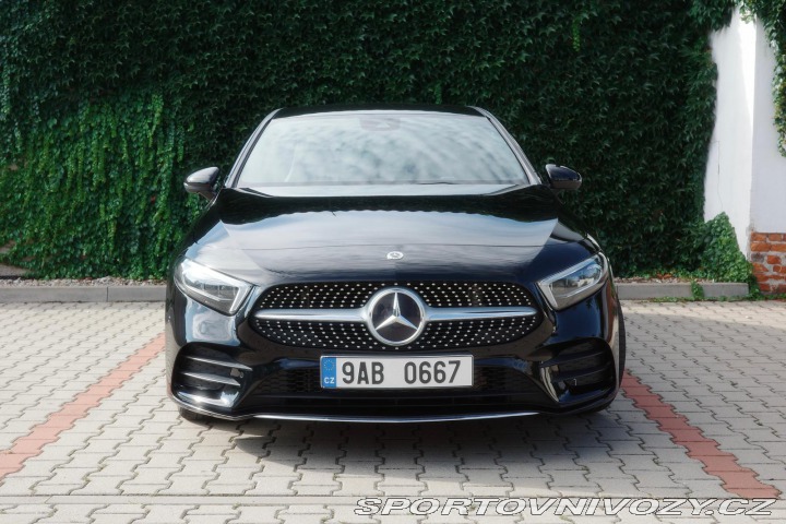 Mercedes-Benz A A180 / AMG LINE / TOP 2020