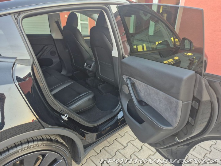 Tesla Model Y Long Range Performance 39 2022