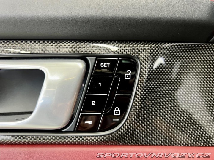 Porsche Panamera TURBO 404 KW, SPORT VÝFUK 2019