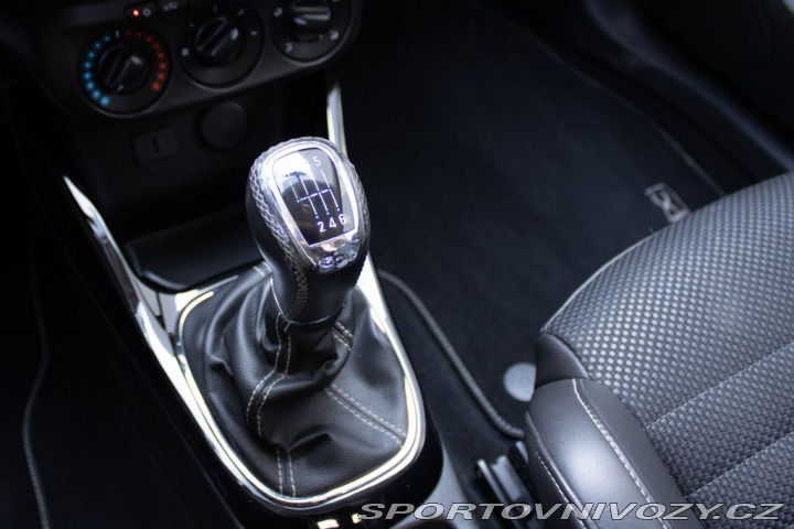 Opel Corsa OPC ve výjimečně zachovalém s 2015