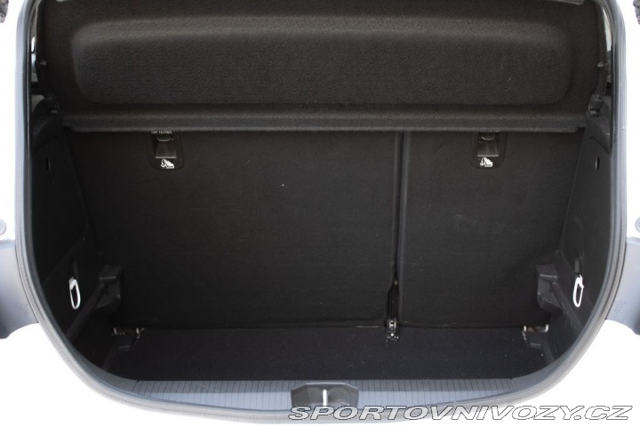 Opel Corsa OPC ve výjimečně zachovalém s 2015