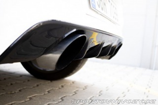 Opel Corsa OPC ve výjimečně zachovalém s 2015