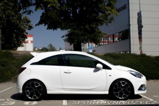 Opel Corsa OPC ve výjimečně zachovalém s 2015