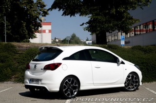 Opel Corsa OPC ve výjimečně zachovalém s 2015