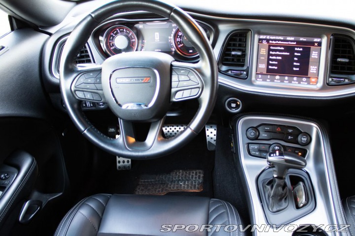 Dodge Challenger Americká klasika 1800