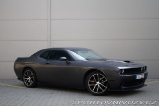 Dodge Challenger Americká klasika 1800