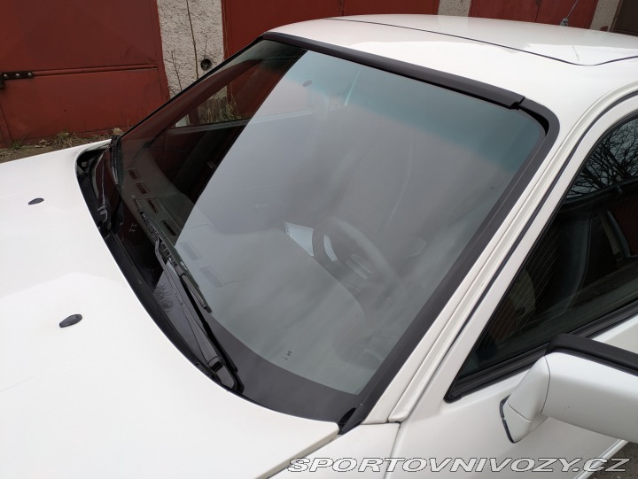 Porsche 944  1982