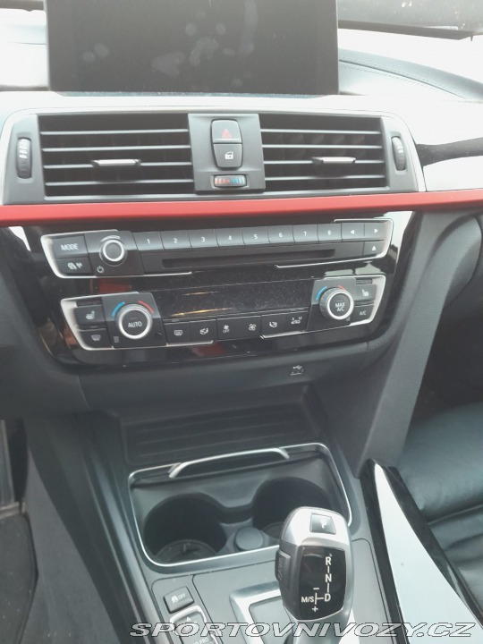 BMW 3  2018