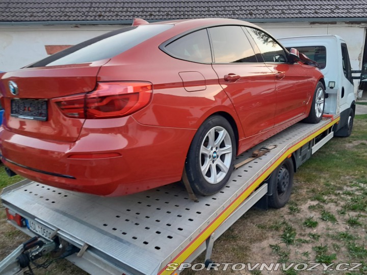 BMW 3  2018