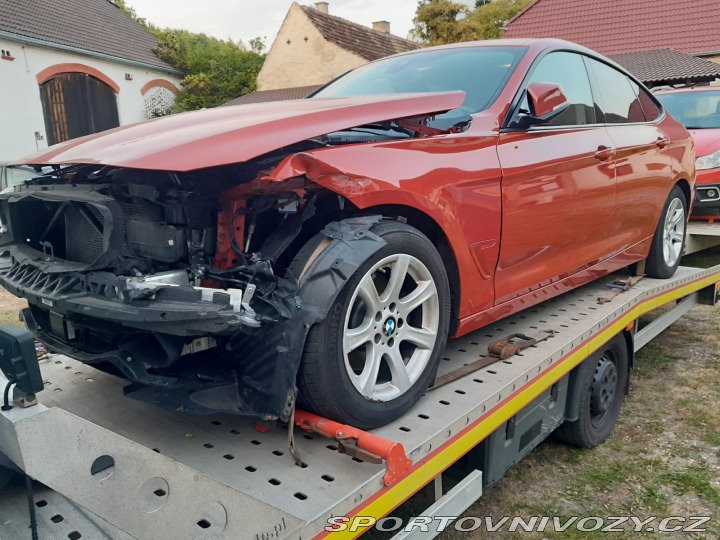 BMW 3  2018