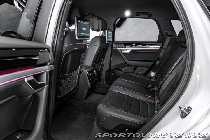 Volkswagen Ostatní modely Touareg 210kW R-line 4M Vzduch IQ 2019