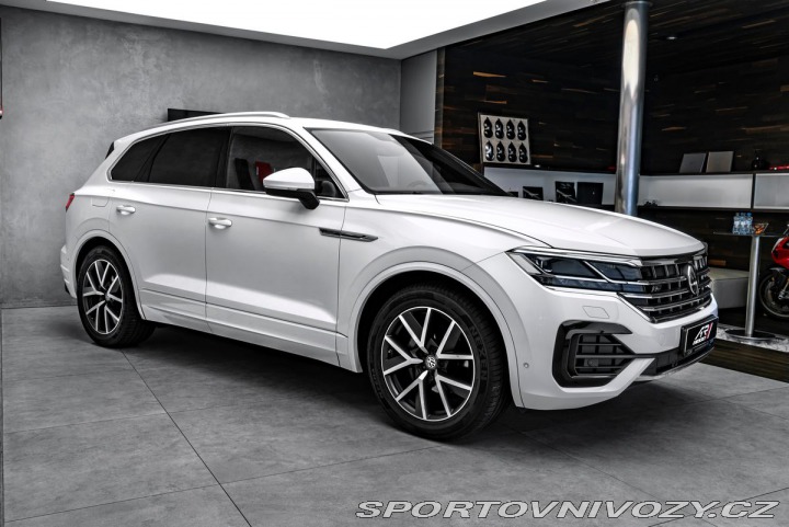 Volkswagen Ostatní modely Touareg 210kW R-line 4M Vzduch IQ 2019