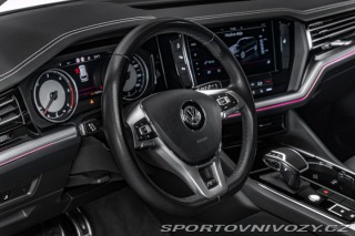 Volkswagen Ostatní modely Touareg 210kW R-line 4M Vzduch IQ 2019