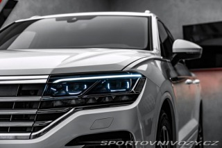 Volkswagen Ostatní modely Touareg 210kW R-line 4M Vzduch IQ 2019