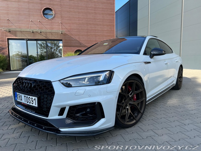 Audi RS5 