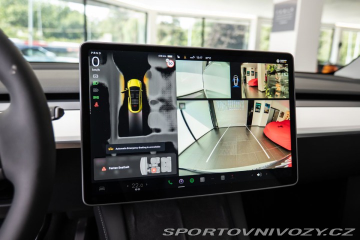 Tesla Model Y Performance/AWD/Dualmotor 1800