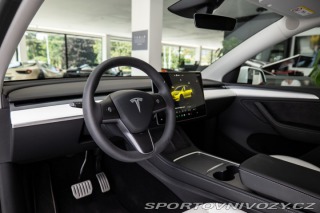 Tesla Model Y Performance/AWD/Dualmotor 2025