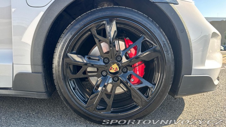 Porsche Taycan 4S Cross Turismo 2024