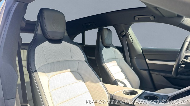 Porsche Taycan 4S Cross Turismo 2024