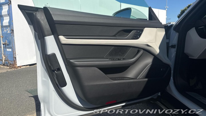 Porsche Taycan 4S Cross Turismo 2024
