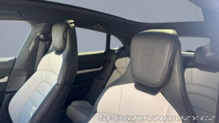 Porsche Taycan 4S Cross Turismo 2024