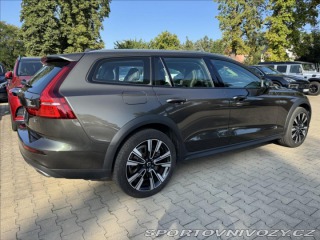 Volvo V60 T5 Cross country 2020