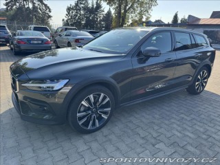 Volvo V60 T5 Cross country 2020