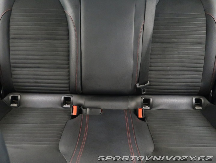 Mercedes-Benz CLA AMG Paket 180 2017