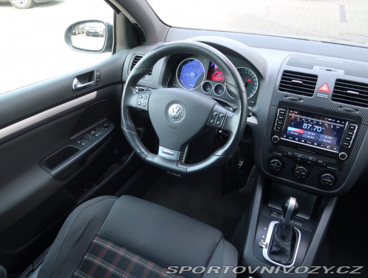 Volkswagen Golf 2.0 GTI 2005