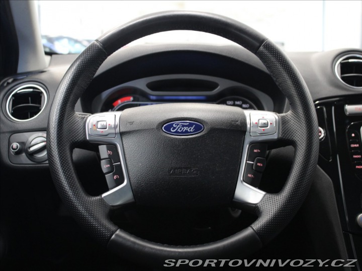 Ford Ostatní modely Mondeo 2,0 TDCi 120kW MT Titaniu 2010