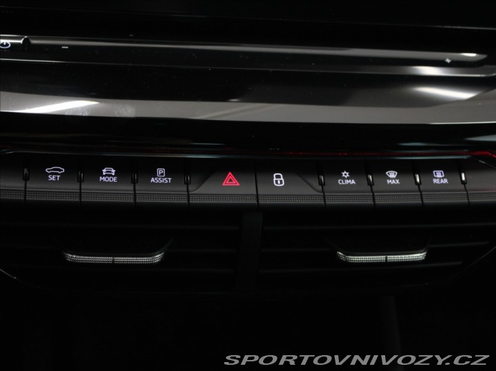 Škoda Ostatní modely Octavia 1,5 TSi SportLine 5L.Zar. 2023