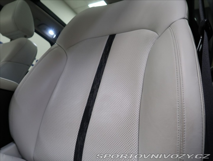 Mazda Ostatní modely CX-60 2,5 PHEV TAKUMI AUT AWD 2 2022