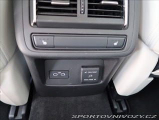 Mazda Ostatní modely CX-60 2,5 PHEV TAKUMI AUT AWD 2 2022